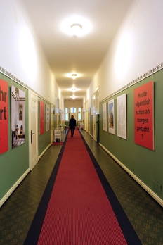 Die Ausstellung in der Sanatorium Dr. Barner