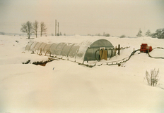 Die Fundstelle Ochtmissen während der Notgrabung unter einem Zelt im Winter 1993/1994 (Foto: NLD).
