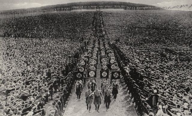 Uniformierte Formationen auf dem Mittelweg, 1934