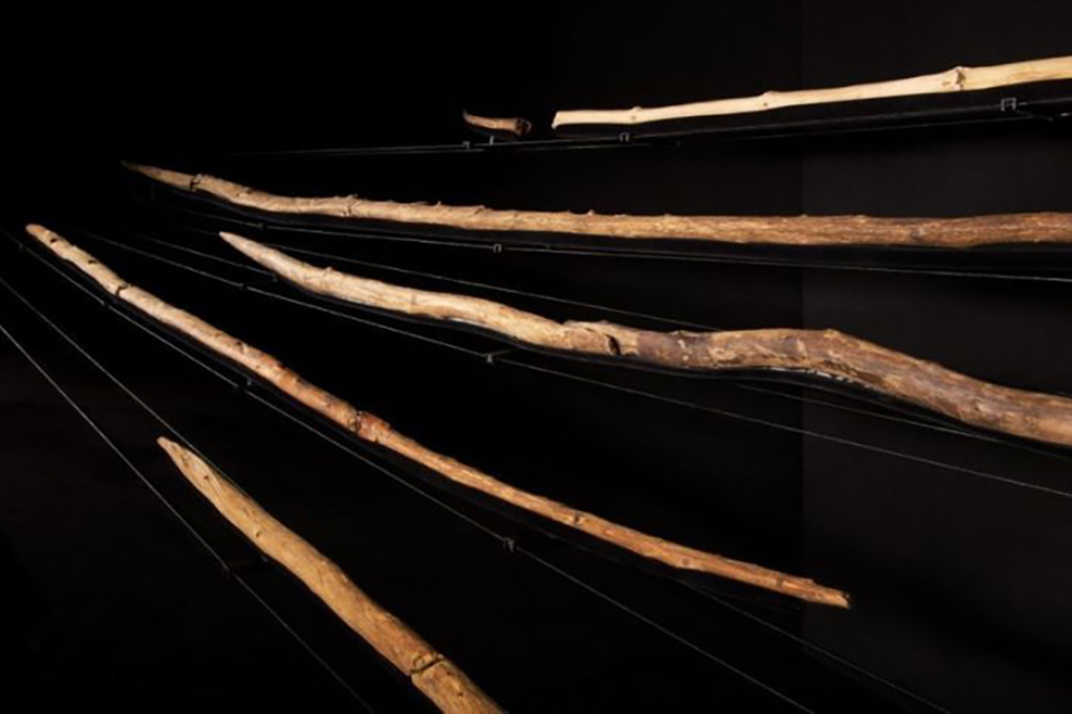 Revolution wood! Schöningen and the earliest wooden artefacts of humankind