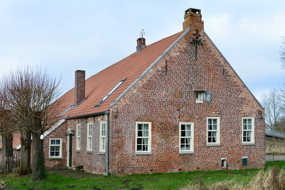 denkmal.objekt: Die Alte Ziegelei in Wolthusen / Emden - Ein Gulfhaus im Wandel