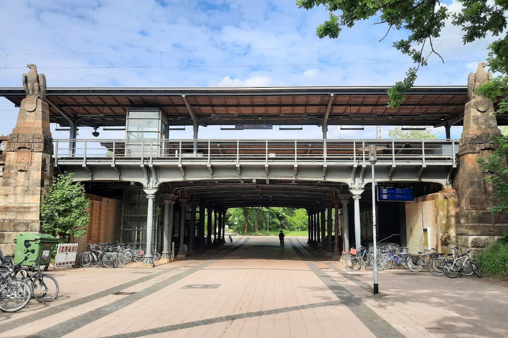 Radtour zu den Eisenbahnanlagen in Hannover